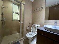The Lakeshore (D22), Condominium #532191611